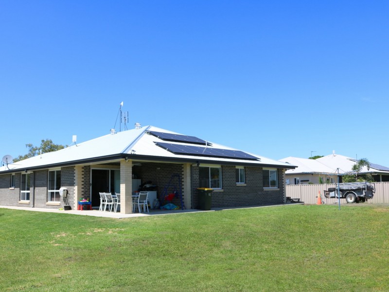 5 Malibu Dr, Goondiwindi QLD 4390
