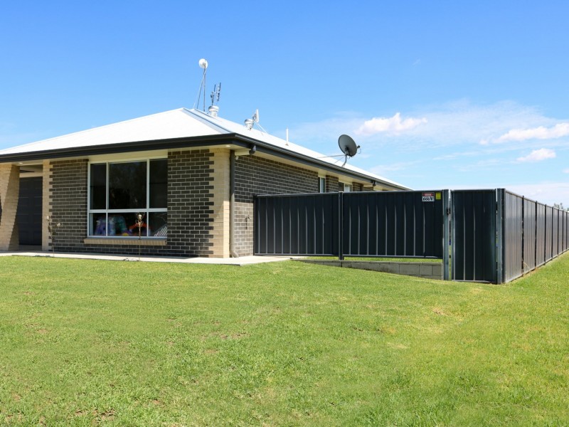 5 Malibu Dr, Goondiwindi QLD 4390