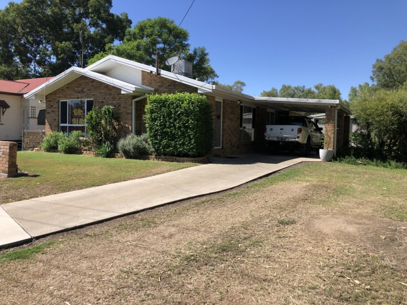 2 Jacaranda Drive, Goondiwindi QLD 4390