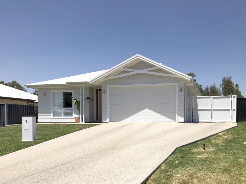 8 James Norman Dr, Goondiwindi QLD 4390