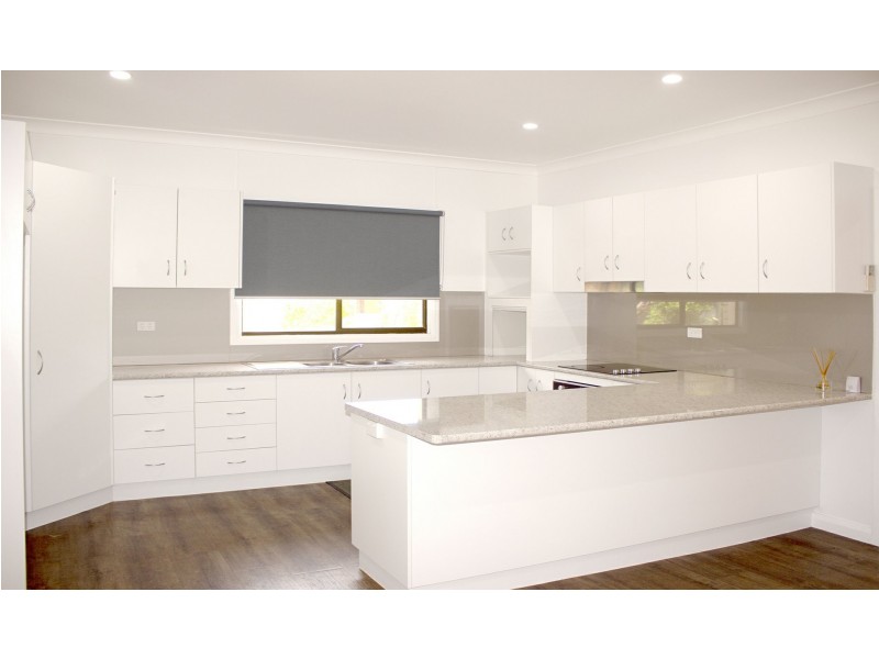 38 Sandhurst Street, Goondiwindi QLD 4390