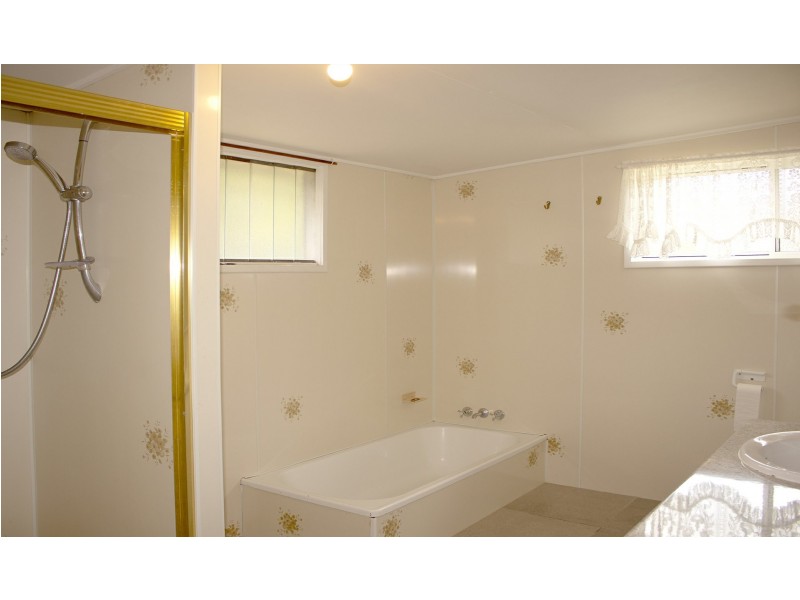 38 Sandhurst Street, Goondiwindi QLD 4390