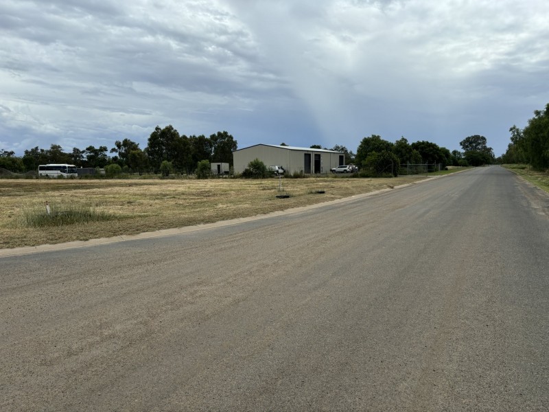 10B Henderson Rd, Goondiwindi QLD 4390