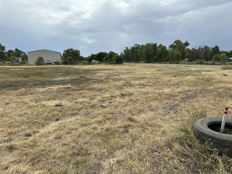 10B Henderson Rd, Goondiwindi QLD 4390