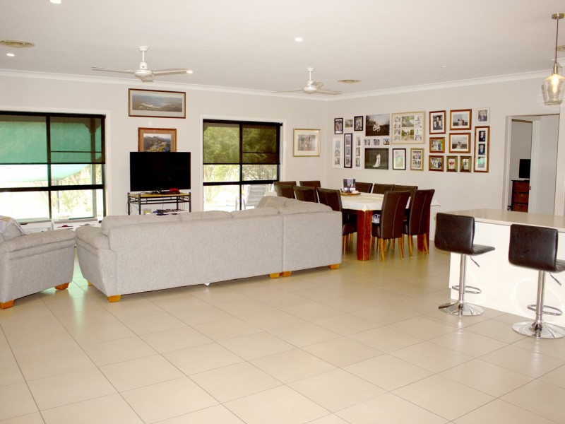 9 Paul-Bradley Dr, Goondiwindi QLD 4390