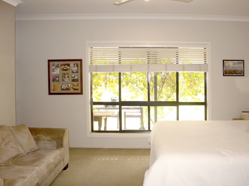 9 Paul-Bradley Dr, Goondiwindi QLD 4390