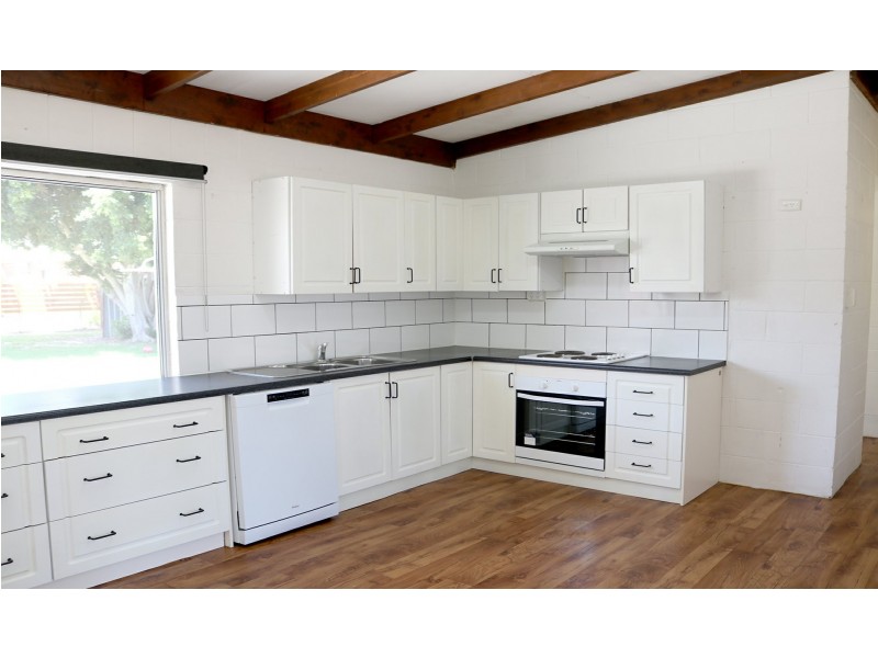 6 Picking St, Goondiwindi QLD 4390