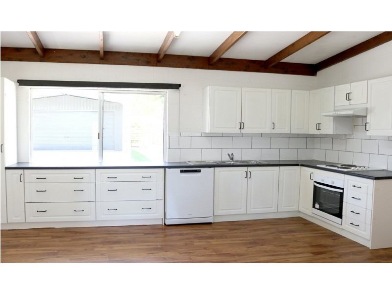 6 Picking St, Goondiwindi QLD 4390