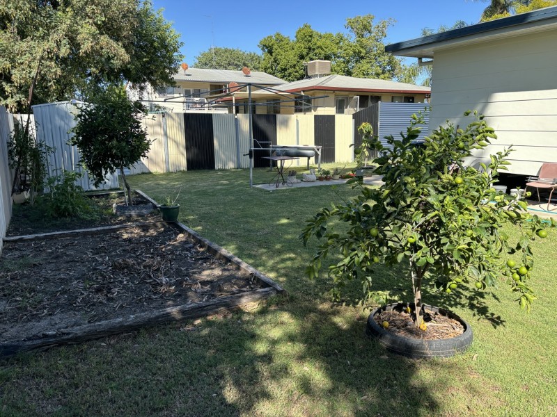 8 Waller St, Goondiwindi QLD 4390