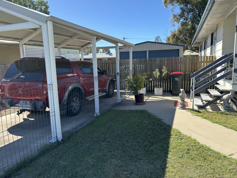 8 Waller St, Goondiwindi QLD 4390