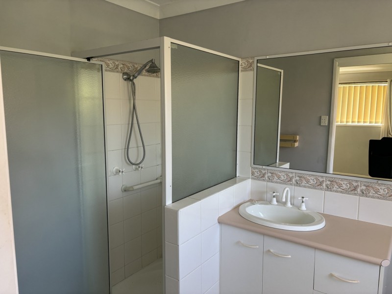 4 Gunsynd Dr, Goondiwindi QLD 4390