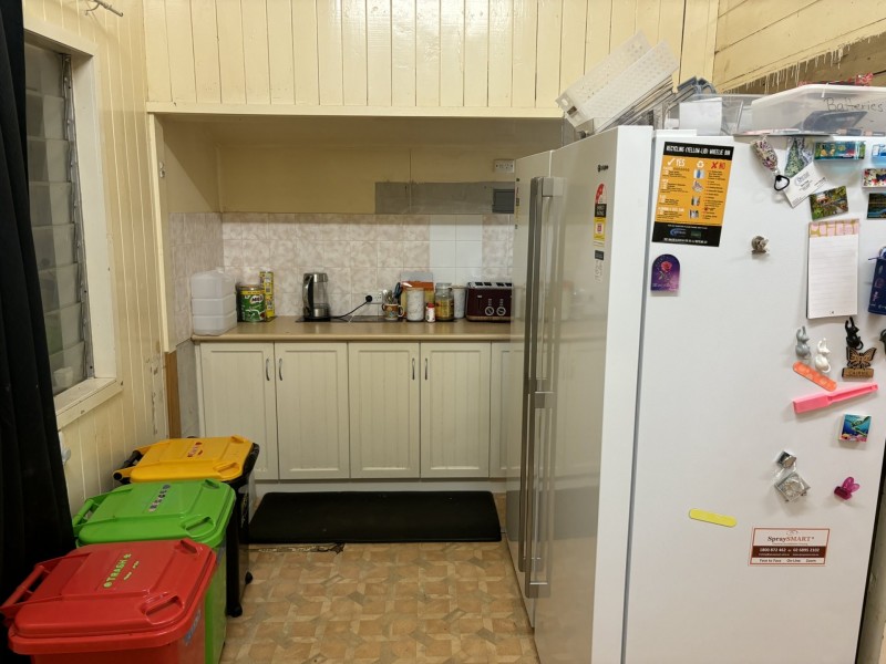 4 George St, Bungunya QLD 4494