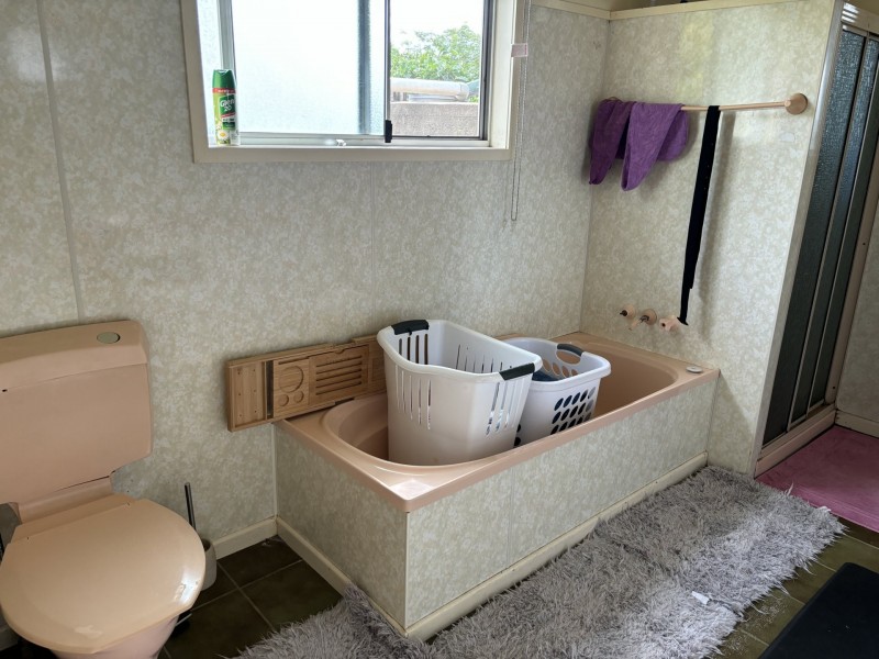 4 George St, Bungunya QLD 4494