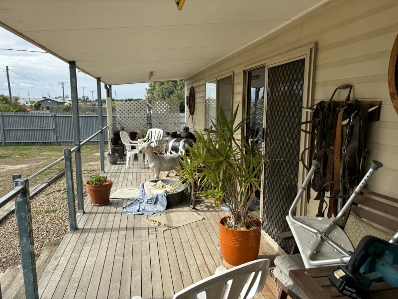 37 Bengalla St, Yelarbon QLD 4388