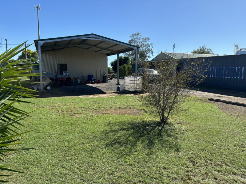 37 Bengalla St, Yelarbon QLD 4388