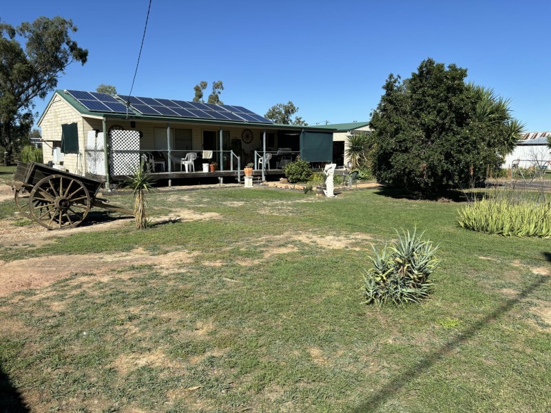 37 Bengalla St, Yelarbon QLD 4388