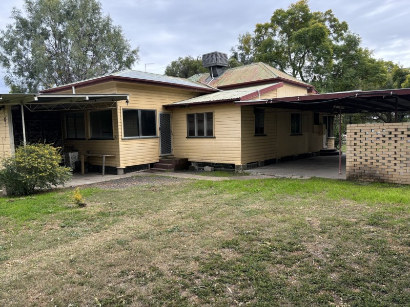 42 Brisbane St, Goondiwindi QLD 4390