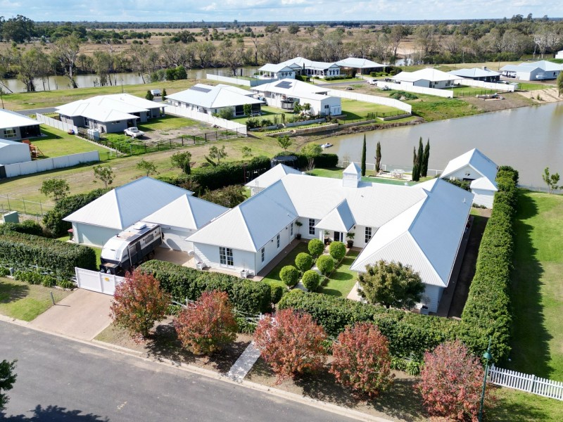 110 Johnston Rd, Goondiwindi QLD 4390