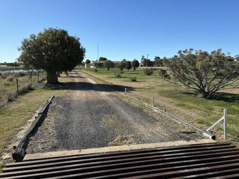 52 Polo Rd, Goondiwindi QLD 4390