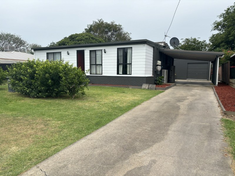 11 Kurrajong Crescent, Goondiwindi QLD 4390