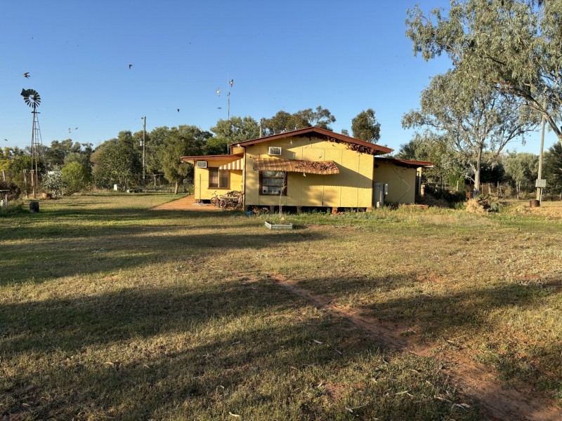 1128 Glentuckie Rd, Cuttaburra QLD 4490