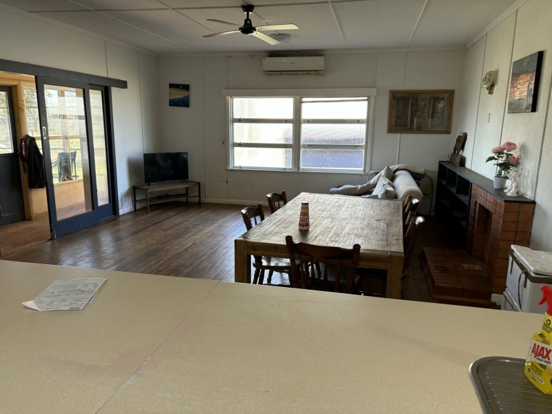 1128 Glentuckie Rd, Cuttaburra QLD 4490