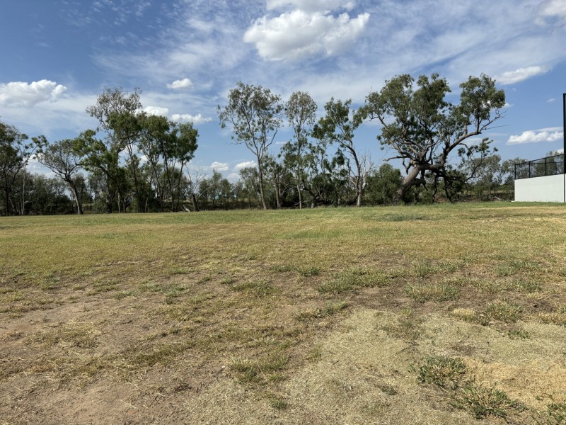 13 Billabong Dr, Goondiwindi QLD 4390