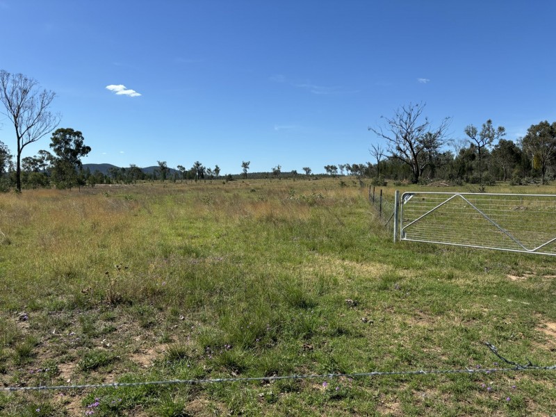 2090 Baltimore Loop Rd, Atholwood NSW 2361