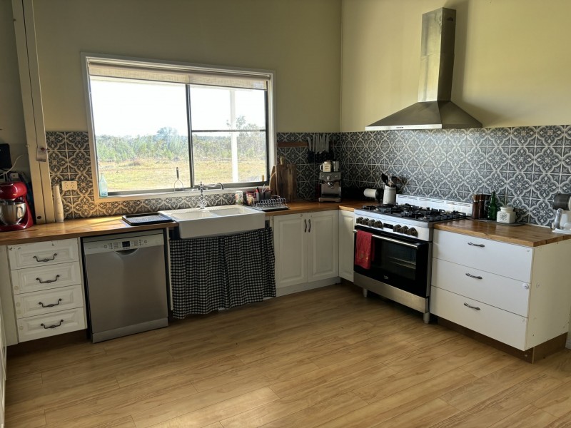 2090 Baltimore Loop Rd, Atholwood NSW 2361