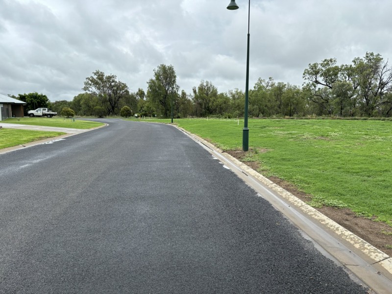 9 Billabong Dr, Goondiwindi QLD 4390