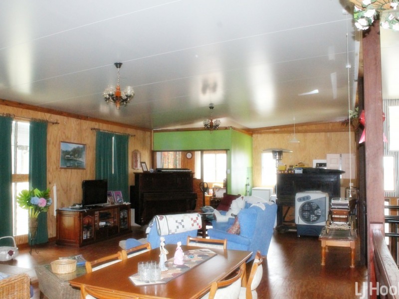 4 Bengalla St, Yelarbon QLD 4388