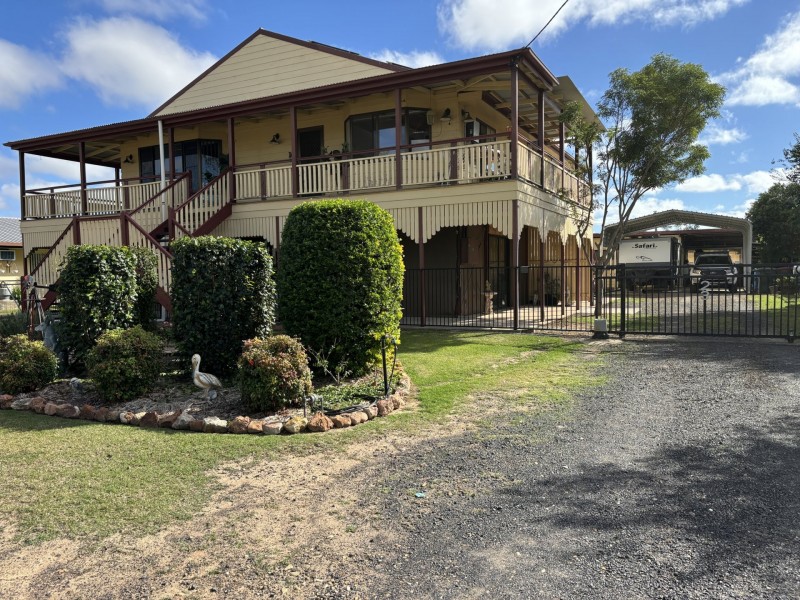 23 Lagoon St, Yelarbon QLD 4388