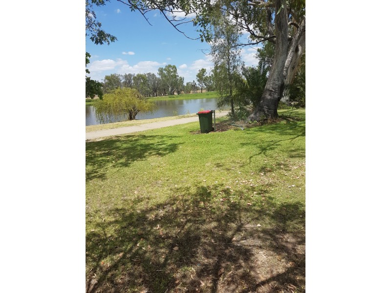 27 Lagoon St, Yelarbon QLD 4388