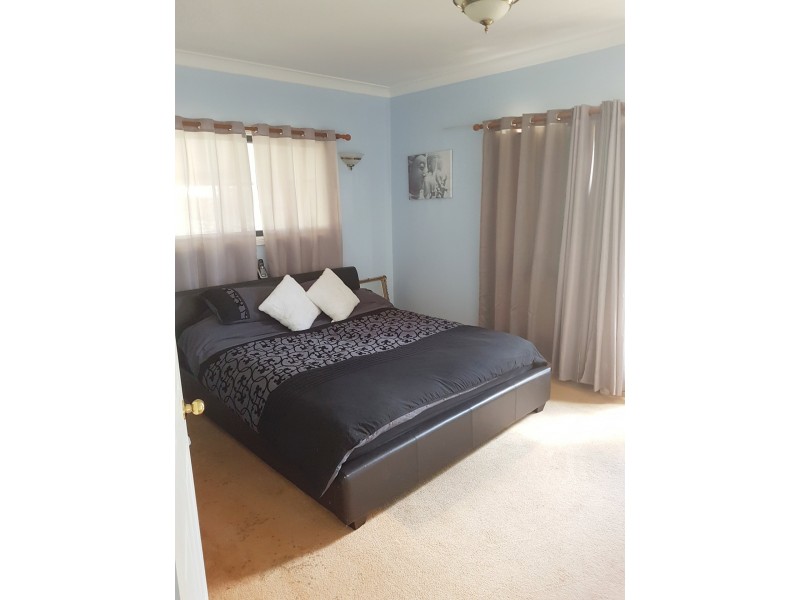 27 Lagoon St, Yelarbon QLD 4388