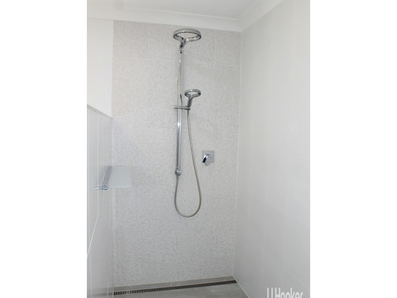 16 Russell Street, Goondiwindi QLD 4390