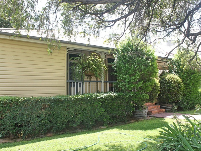 29 Moffatt Street, Goondiwindi QLD 4390