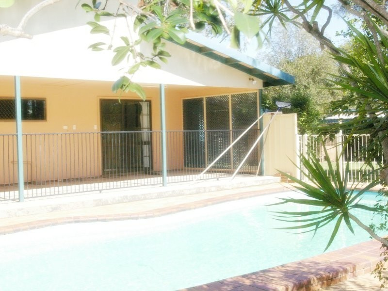 11 Gibson Street, Goondiwindi QLD 4390