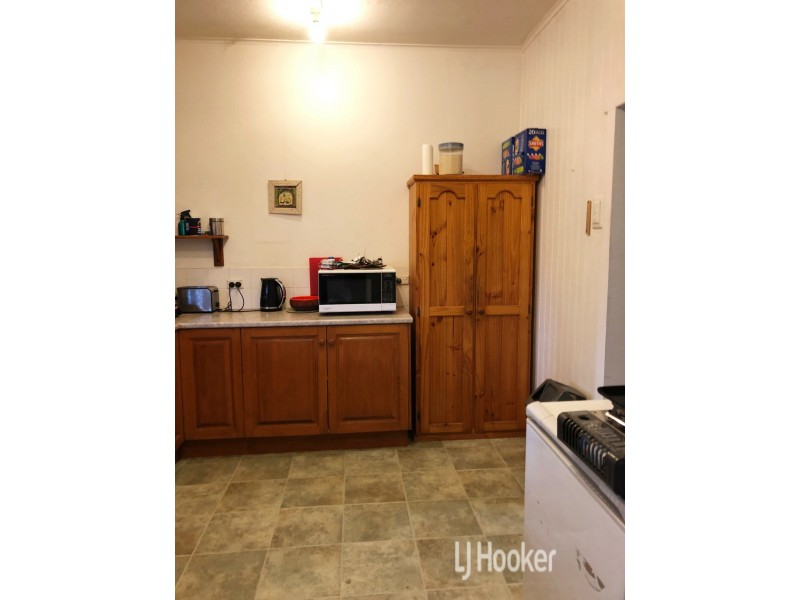 14 Kaboon Street, Yelarbon QLD 4388