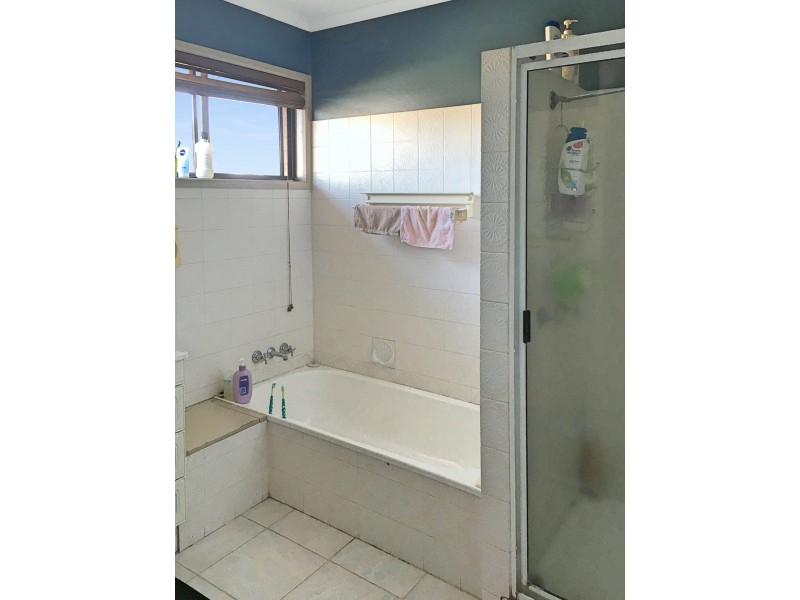 22 Sandhurst Street, Goondiwindi QLD 4390
