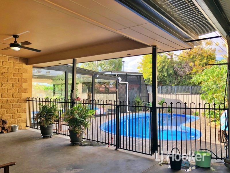 2 James Ryan Ave, Goondiwindi QLD 4390