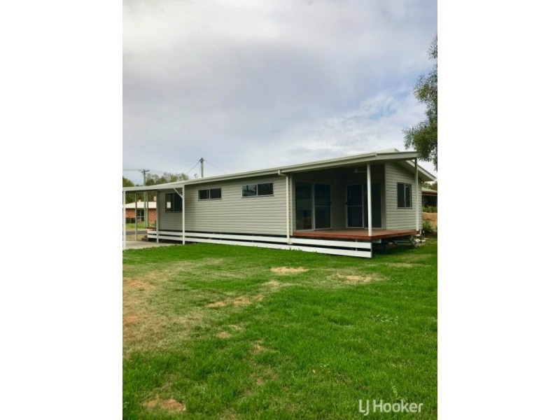 17 Jacaranda Drive, Goondiwindi QLD 4390