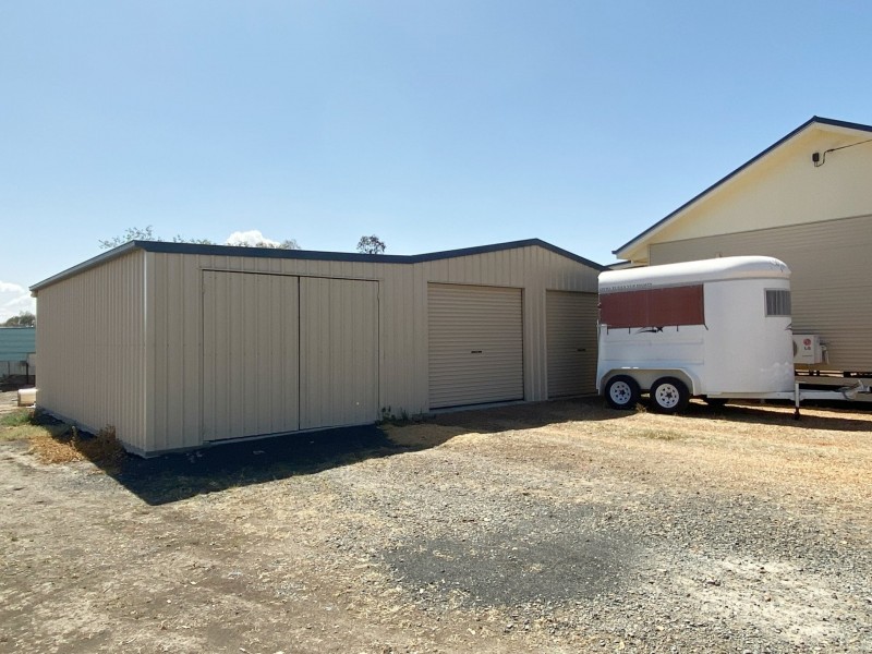 16 Glenoak Rd, Goondiwindi QLD 4390