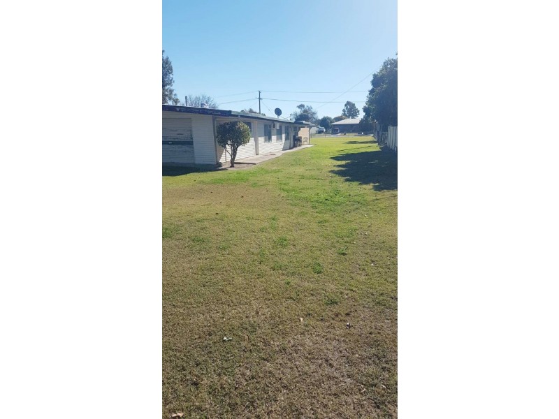 32 Warden St, Goondiwindi QLD 4390