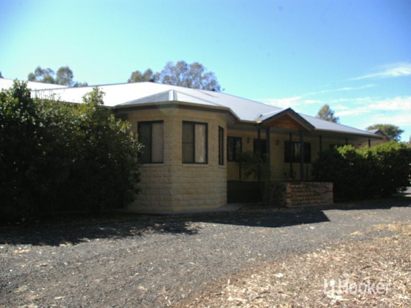 6 Blue Gums Drive, Goondiwindi QLD 4390