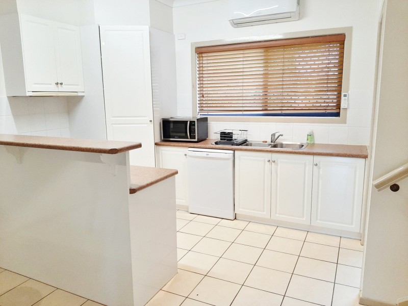 Unit 4/5 Macintyre Street, Goondiwindi QLD 4390
