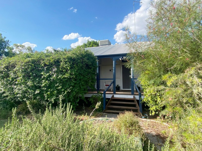 85 Bowen Street, Goondiwindi QLD 4390