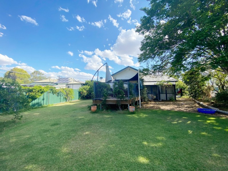 85 Bowen Street, Goondiwindi QLD 4390
