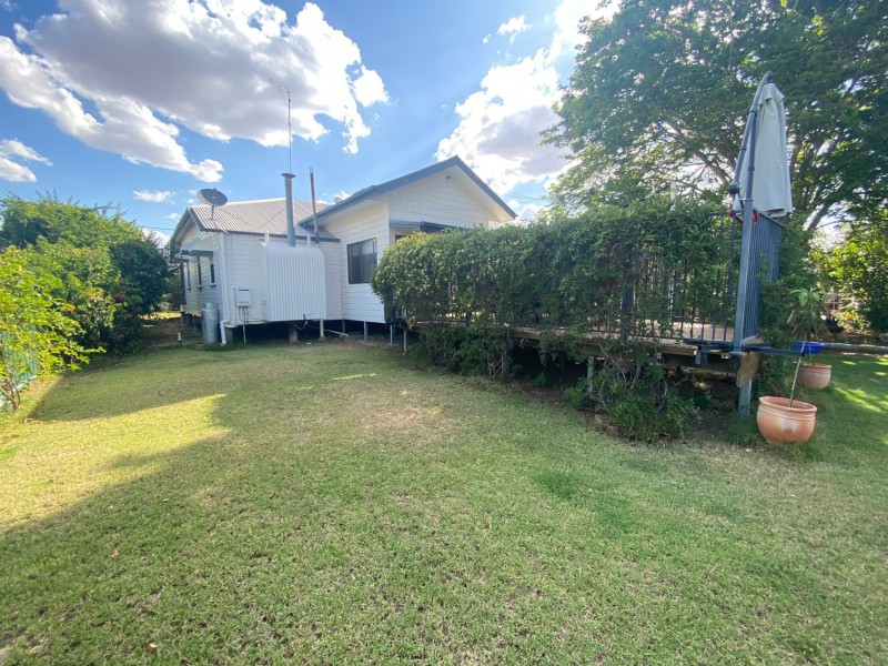 85 Bowen Street, Goondiwindi QLD 4390