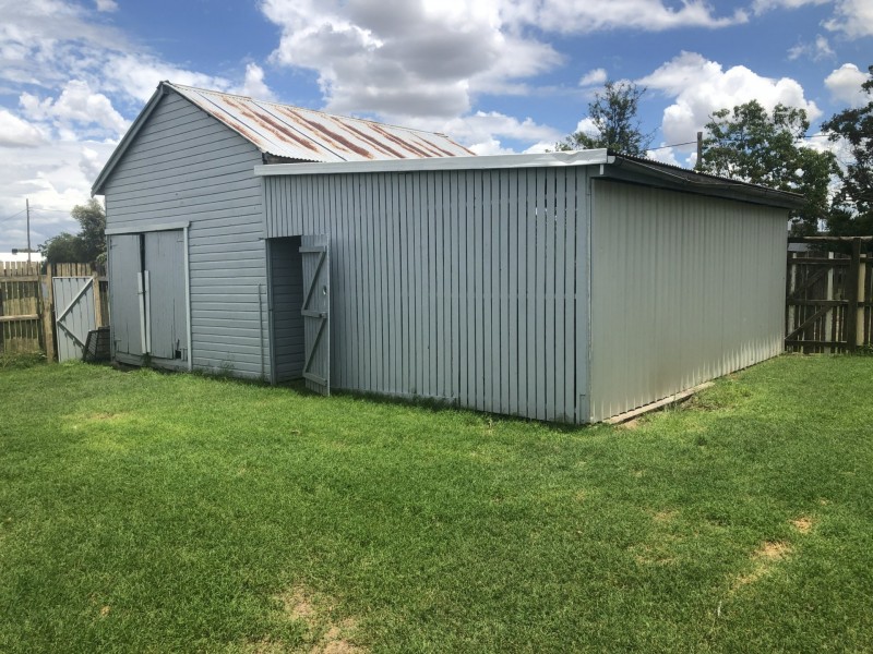 33 Bengalla St, Yelarbon QLD 4388