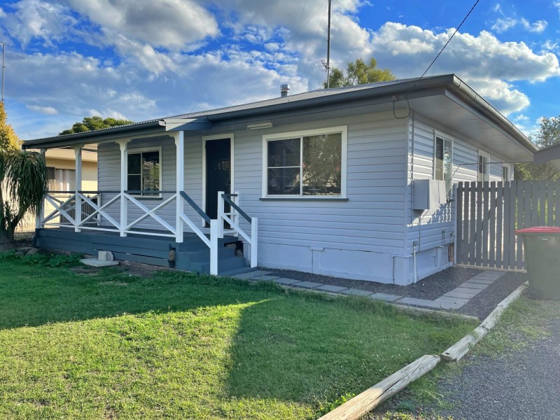 19 Riddle Street, Goondiwindi QLD 4390